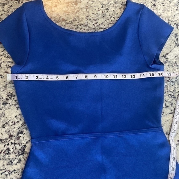 NWT BCBGMaxazria Chambra Blue Knit Ribbed Bandage short sleeve dress medium L20 - Picture 13 of 13